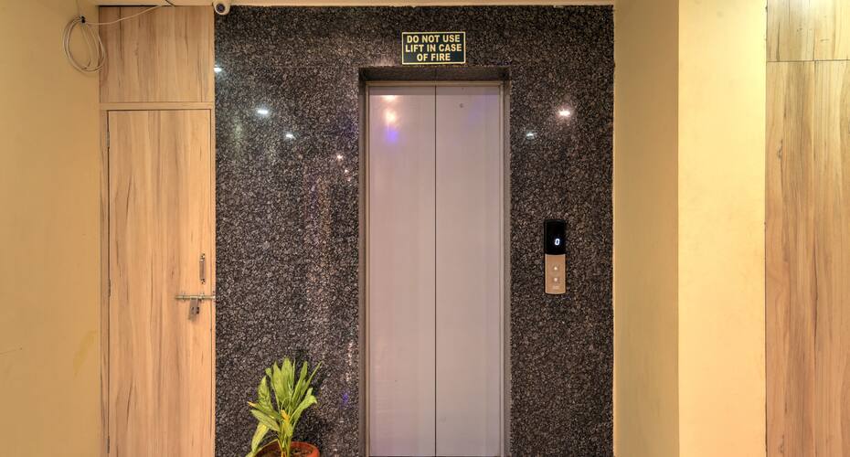 HOTEL WTI AIRPORT, New Delhi 5